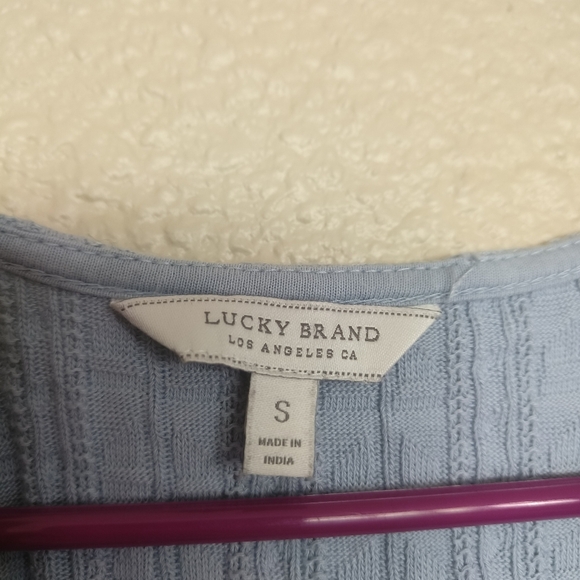 Lucky‎ Brand Small light blue textured sleeveless T-shirt with front knot at the - Picture 7 of 13